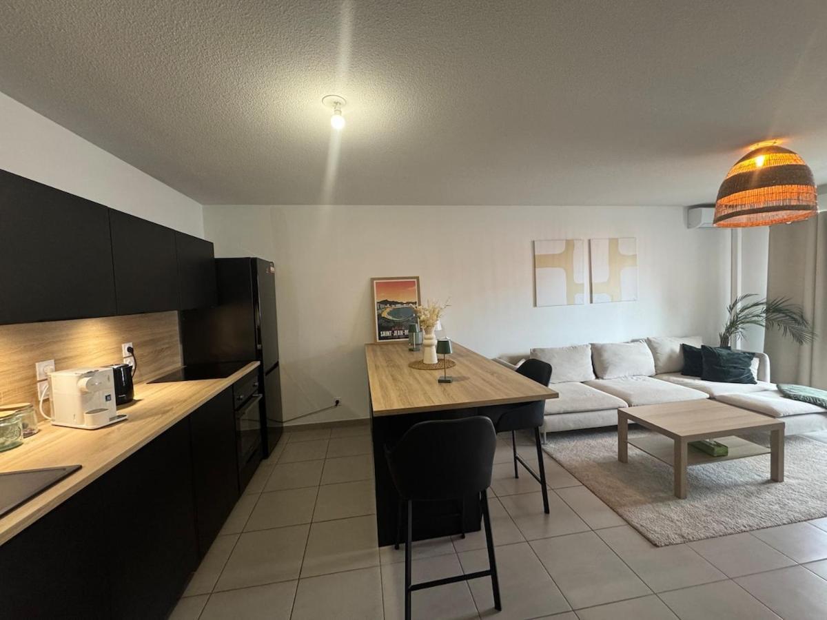 Apartment Superbe 2ch, Clim, Terrasse, Pkg, Wifi, Tv